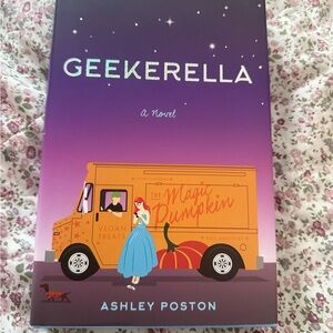 Geekerella Novel by Ashley Poston